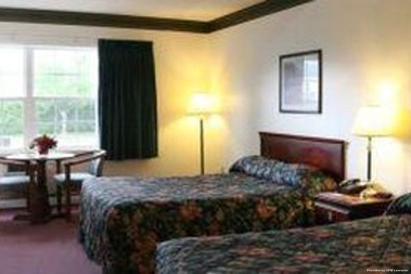 Coos Motor Inn (Lancaster)